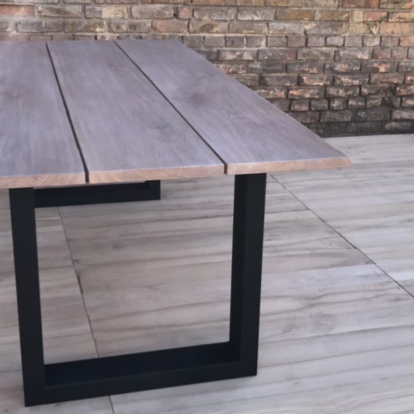 table-3-oak-10 Stół z 3 desek z metalowymi nóżkami